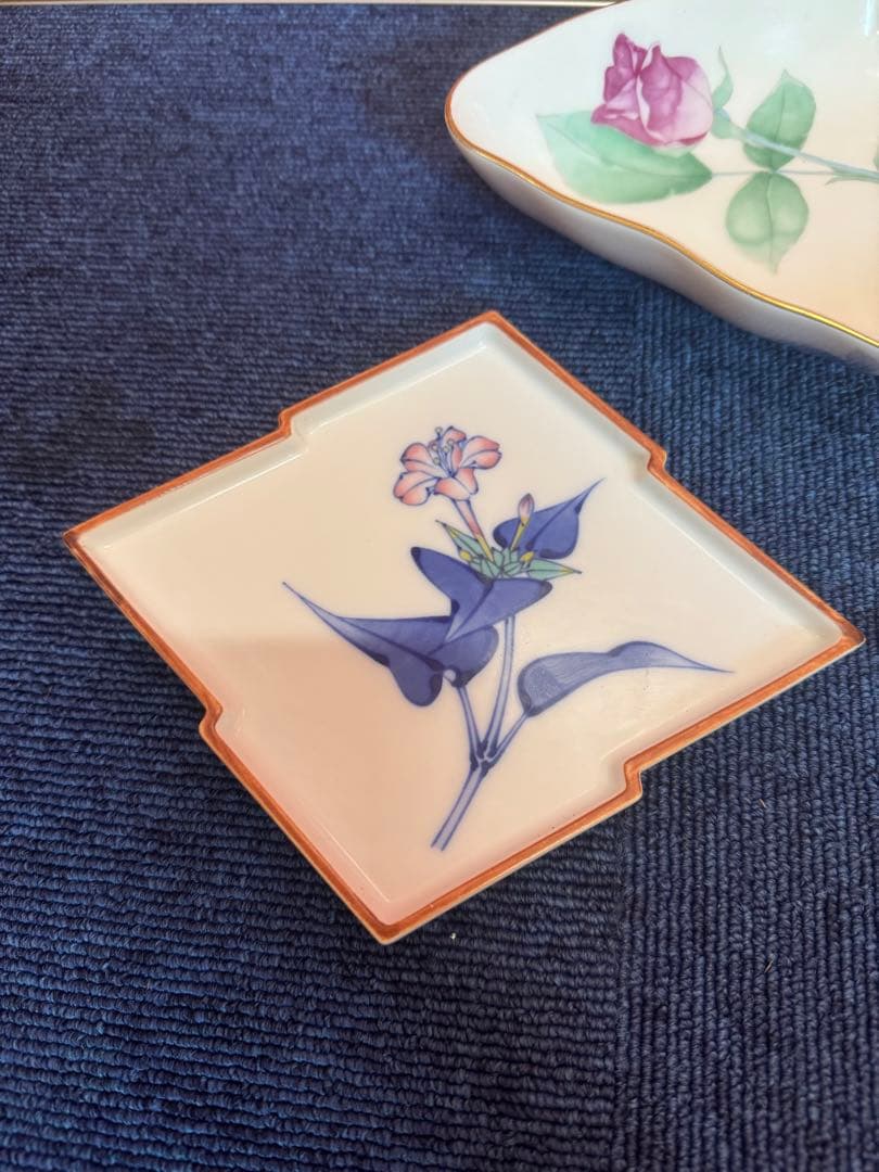 1893 香蘭社　菱形皿2客　菱形鉢1客　金彩