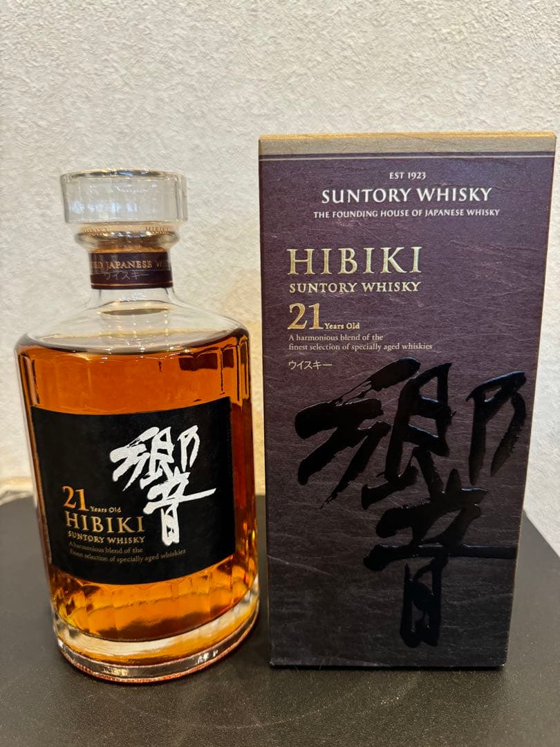 HIBIKI 21年 サントリーウイスキー 700ml