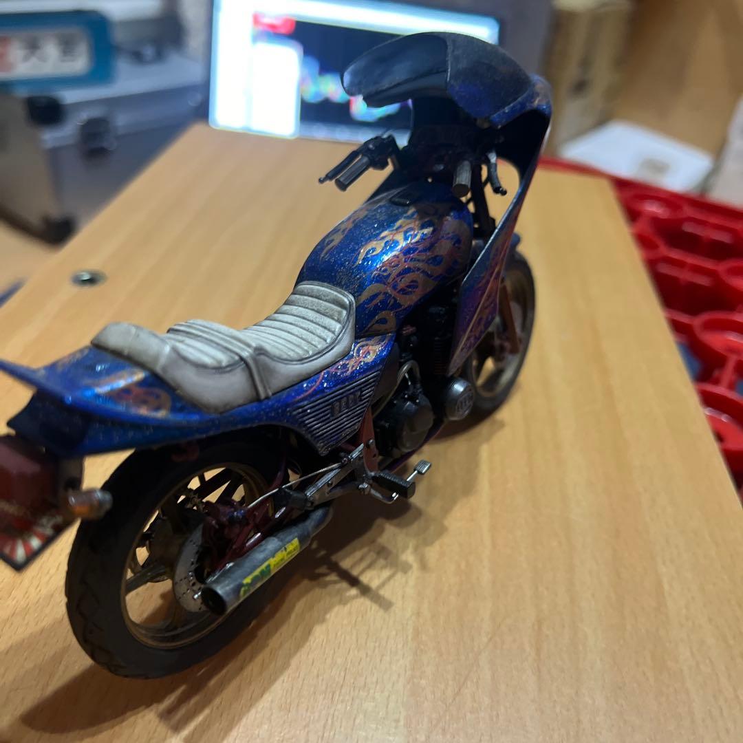 バイクモデル 青金デザイン