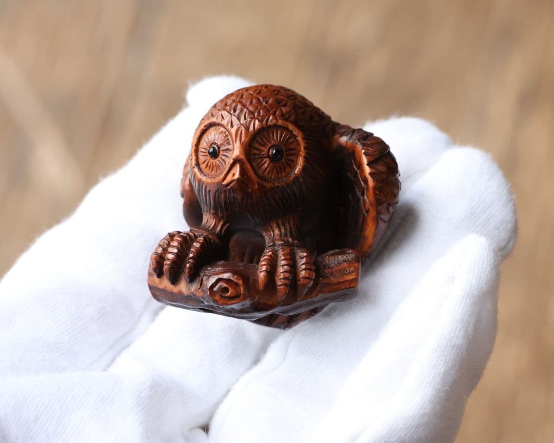 木製 提物 根付 正次(銘) 梟 ふくろう 彫刻 木彫り【MA923】