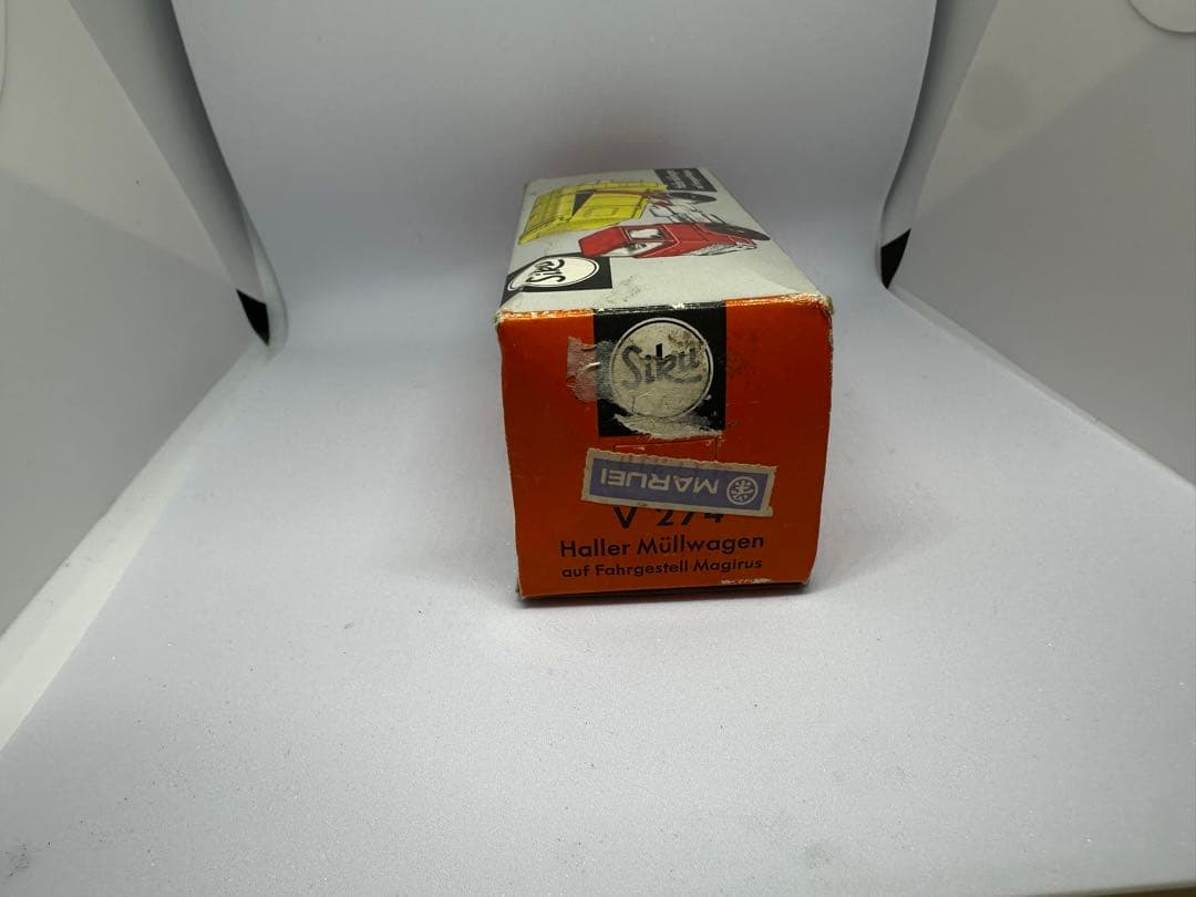 ドイツ製 siku v274 Haller Mullwagen