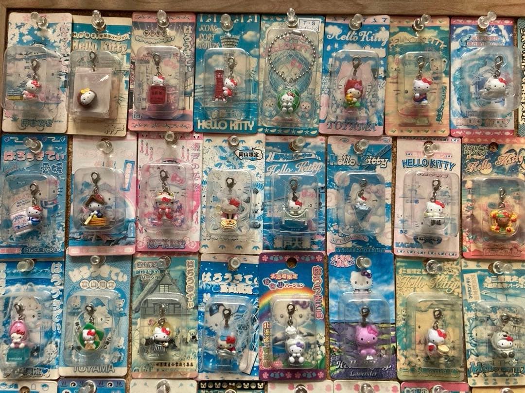 【バラ売り可】ご当地キティ　根付け・ファスナーマスコット・ストラップ