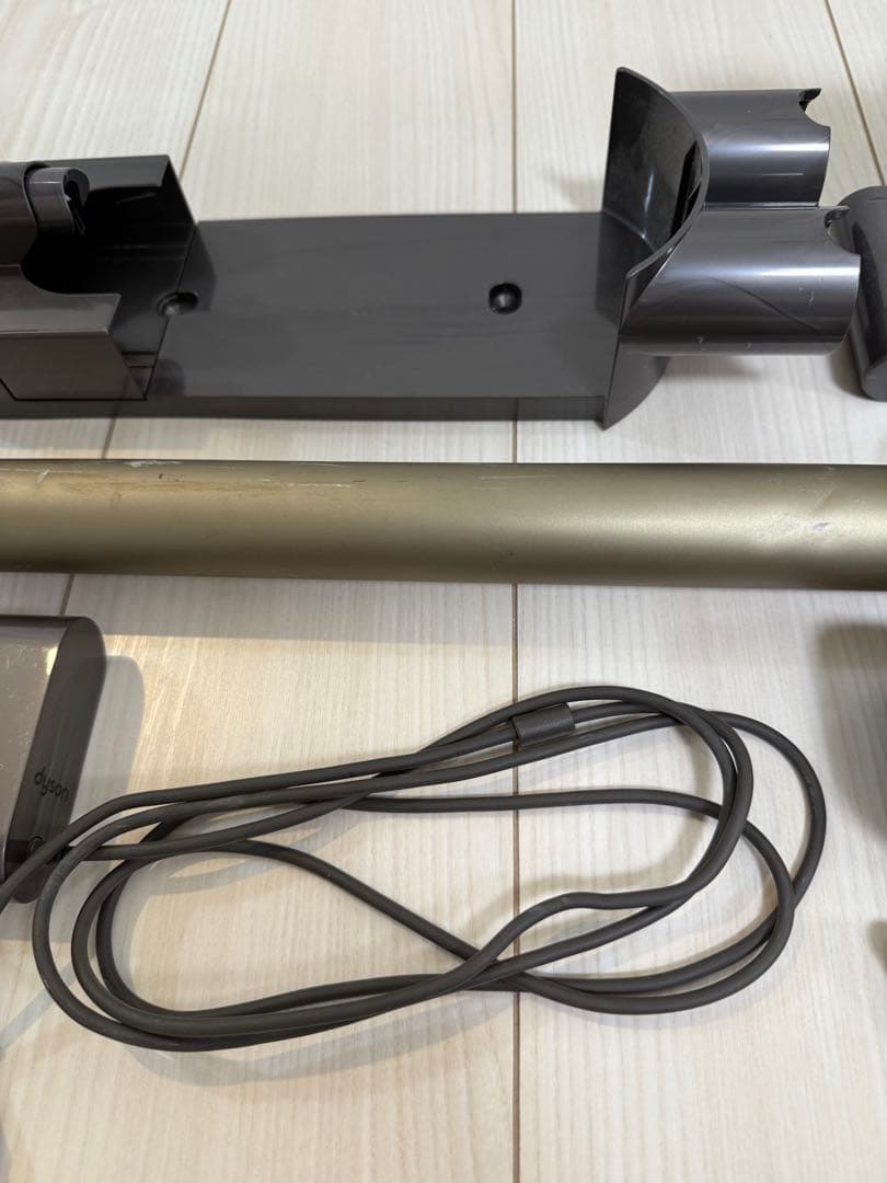 ダイソン V7 SV11 掃除機