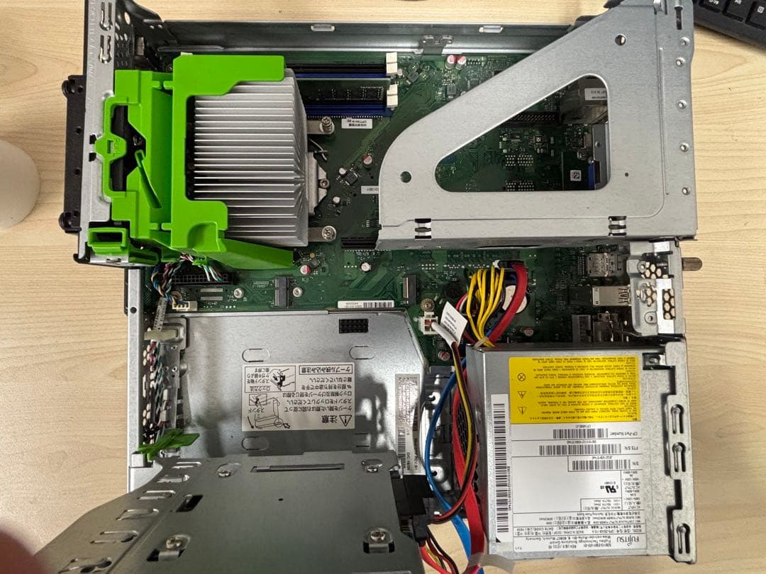 富士通 ESPRIMO D588/BX i3-9100