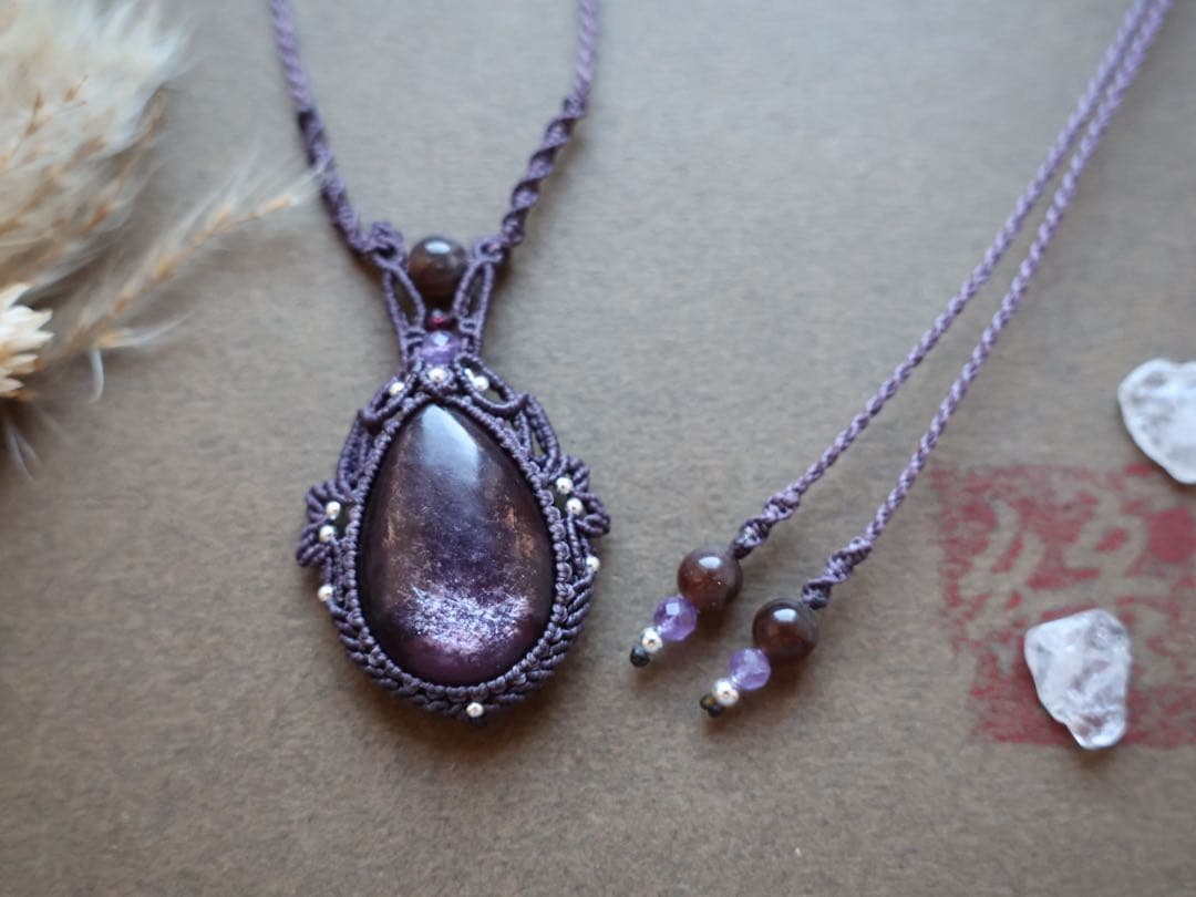 J*s様 パープルマイカ　マクラメ　ネックレス 桜瑪瑙ネックレス