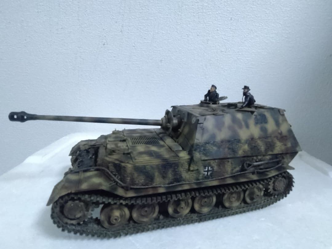 プラモデル戦車完成品タミヤ1/35ドイツ重駆逐戦車エレファント