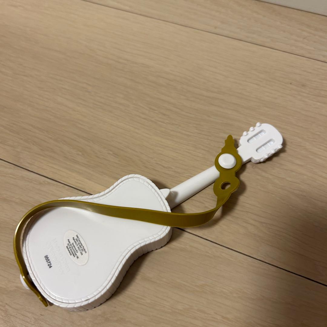 ディズニーオンアイス　ミゲル ギターリメンバーミー　フィギュア