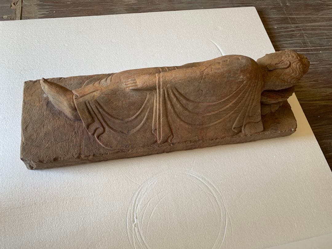 北魏時代 青石睡仏 青石細密彫 仏像 仏師手作り品 某寺院所蔵