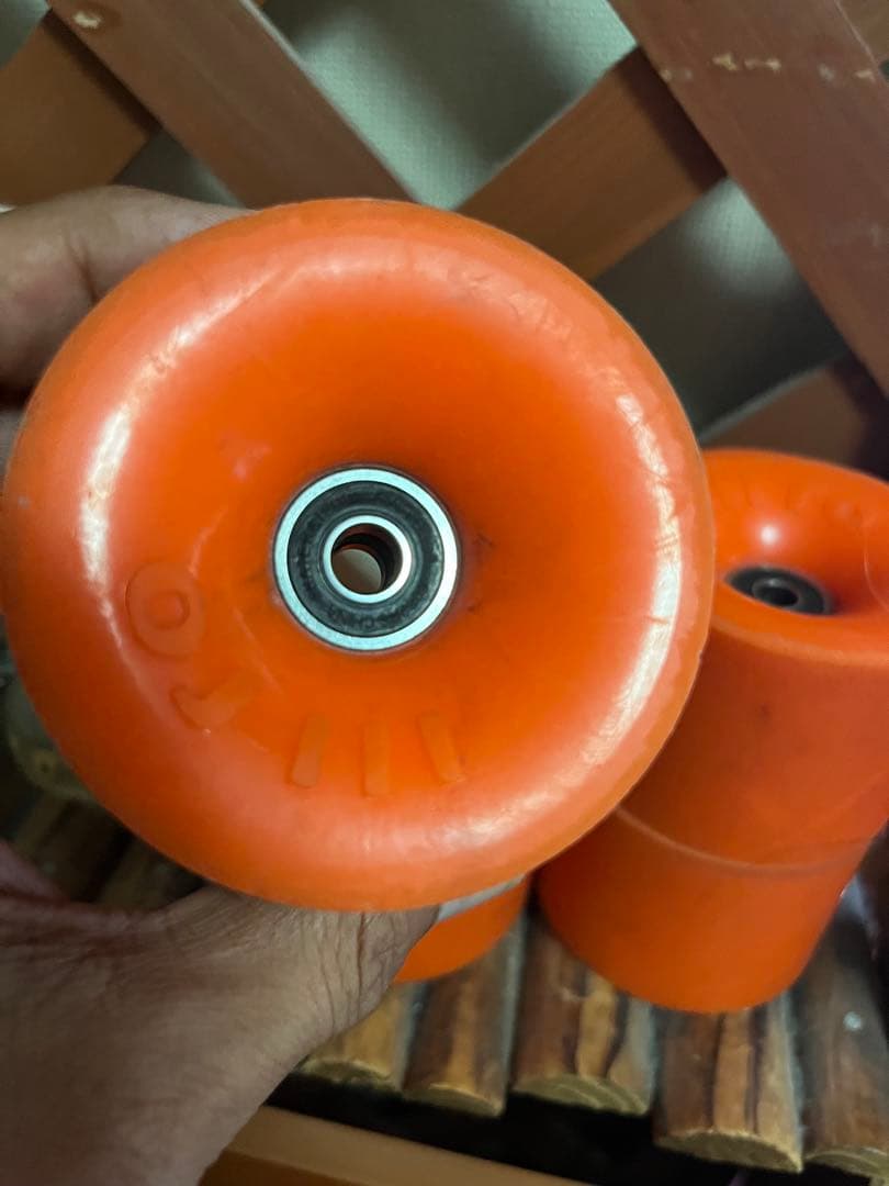 oj サンダージュースベアリング付き 75mm スケボーウィール