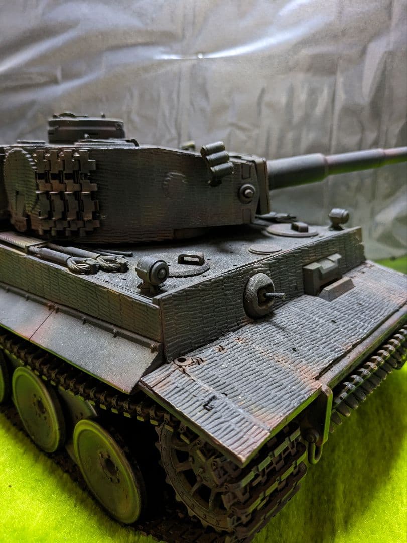 ジャンク品ヘンロンタイガー戦車