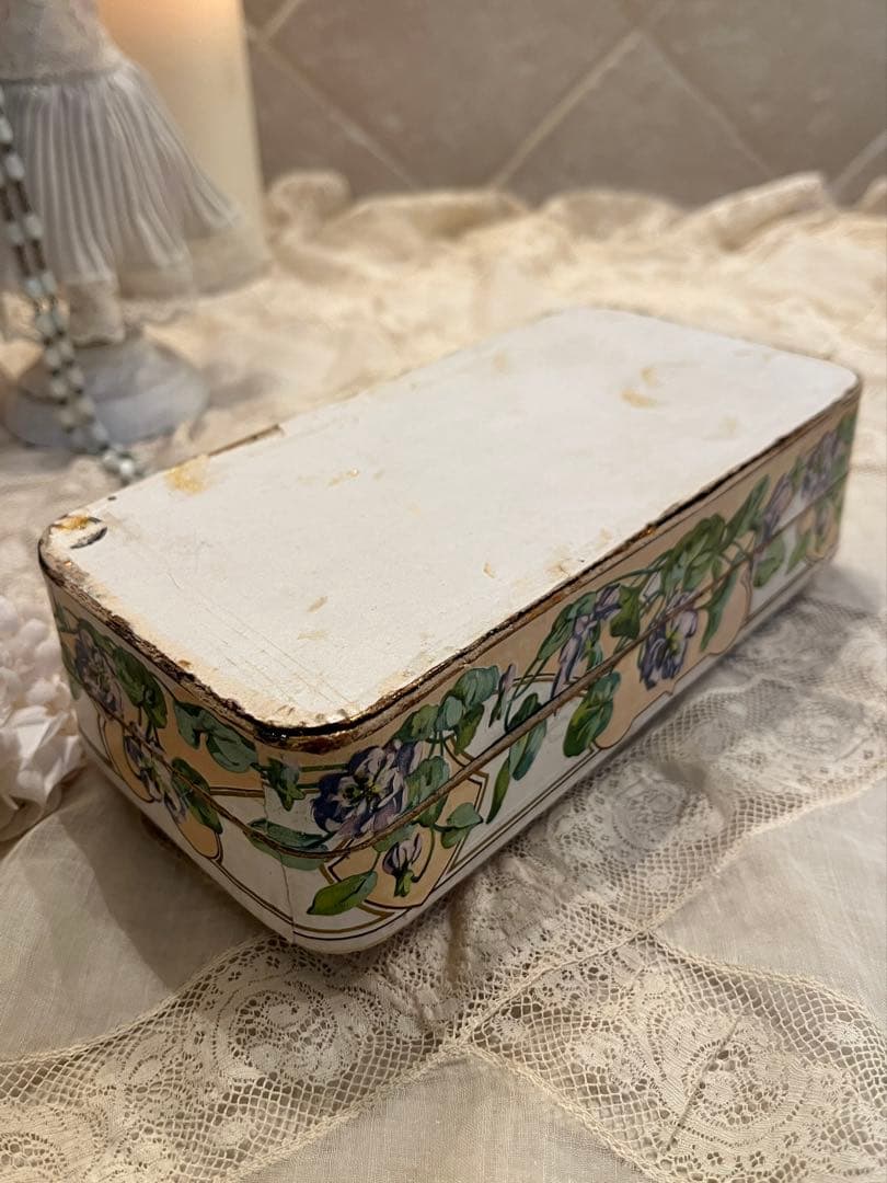 ◆フランスアンティーク｜レア1900年代パリ石鹸箱アールヌーボー紙箱すみれ紫花