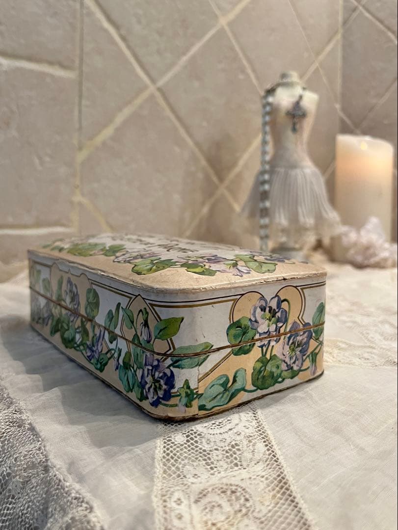 ◆フランスアンティーク｜レア1900年代パリ石鹸箱アールヌーボー紙箱すみれ紫花