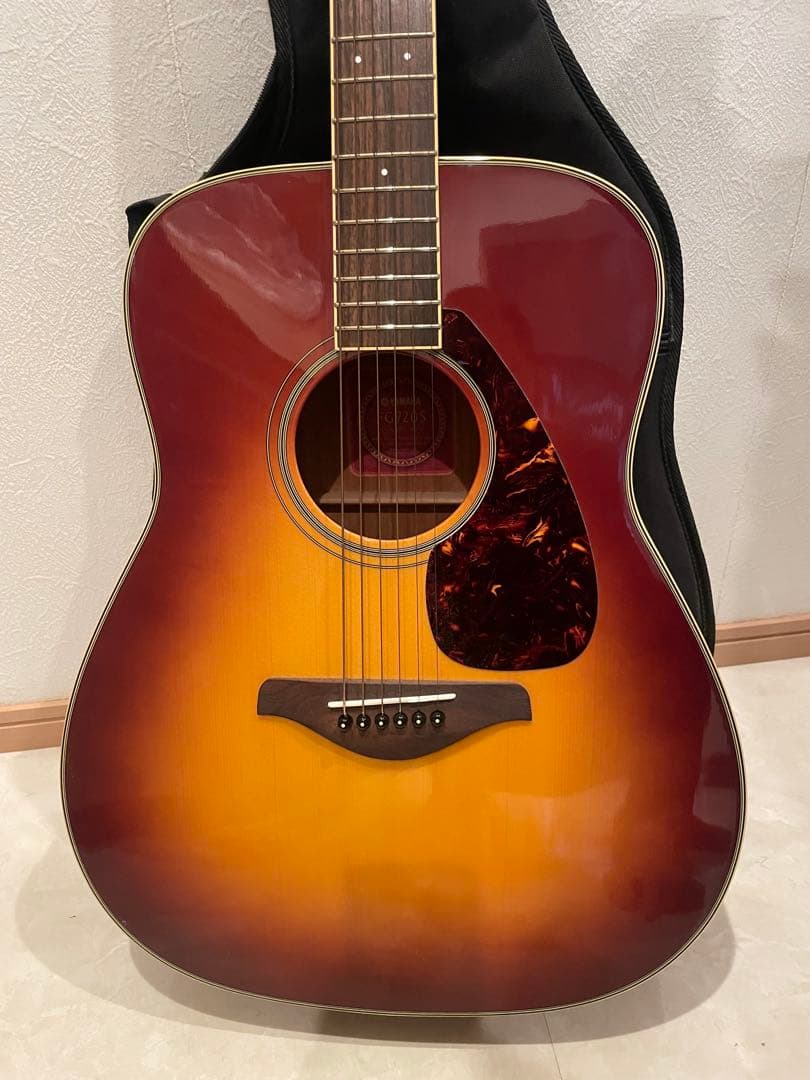 美品♡【YAMAHA】アコースティックギター　FG720S
