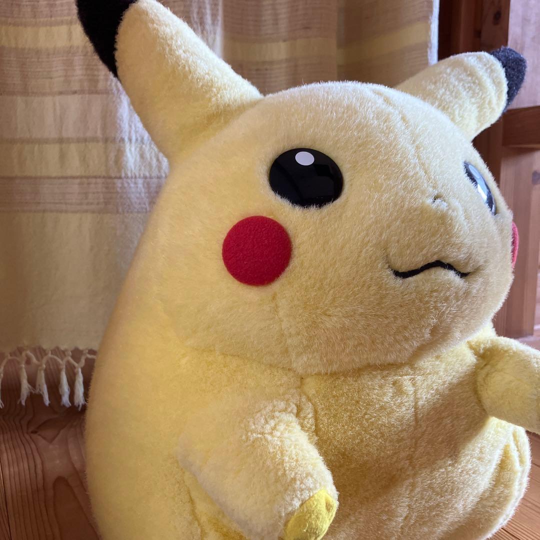 90年代　初代ピカチュウ ぬいぐるみ
