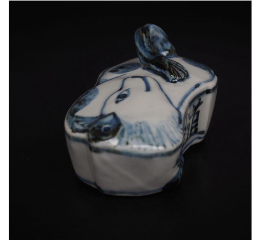 送料無料　『隆』銘　道明寺　狐形染付水滴　検/楽山紫砂九谷備前萩焼常滑宝生