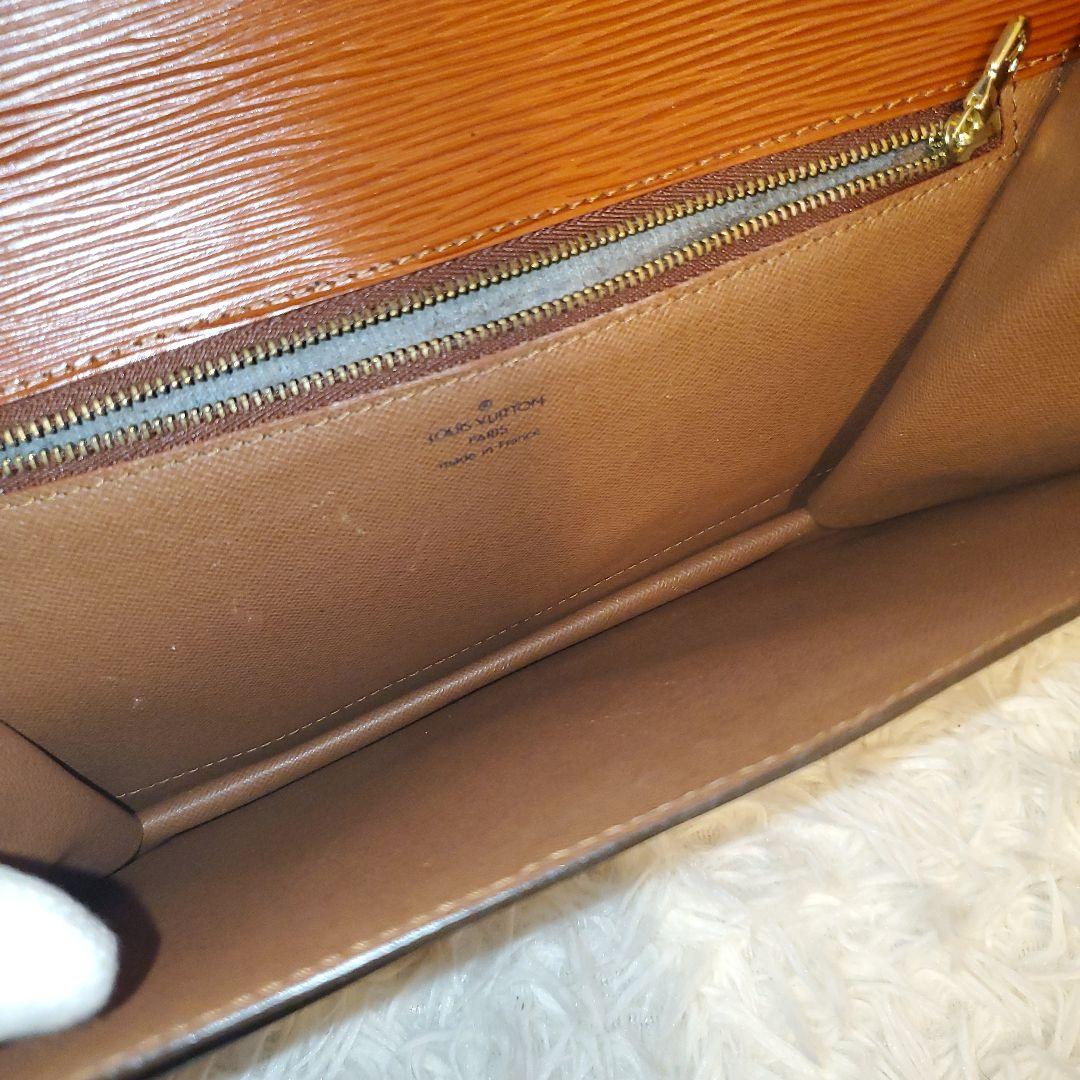 ⭐良品⭐Louis Vuitton エピレザー ビジネスバッグ