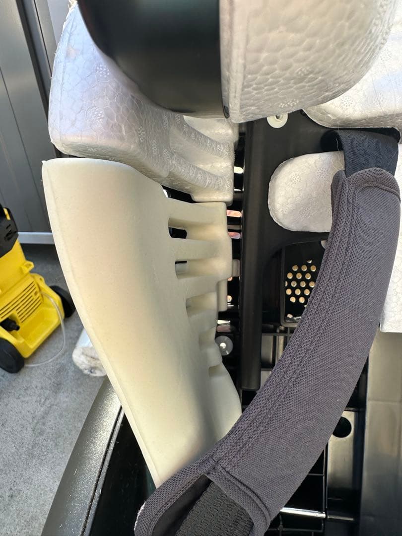 美品 Aprica チャイルドシート フラディアプラスライト グレー