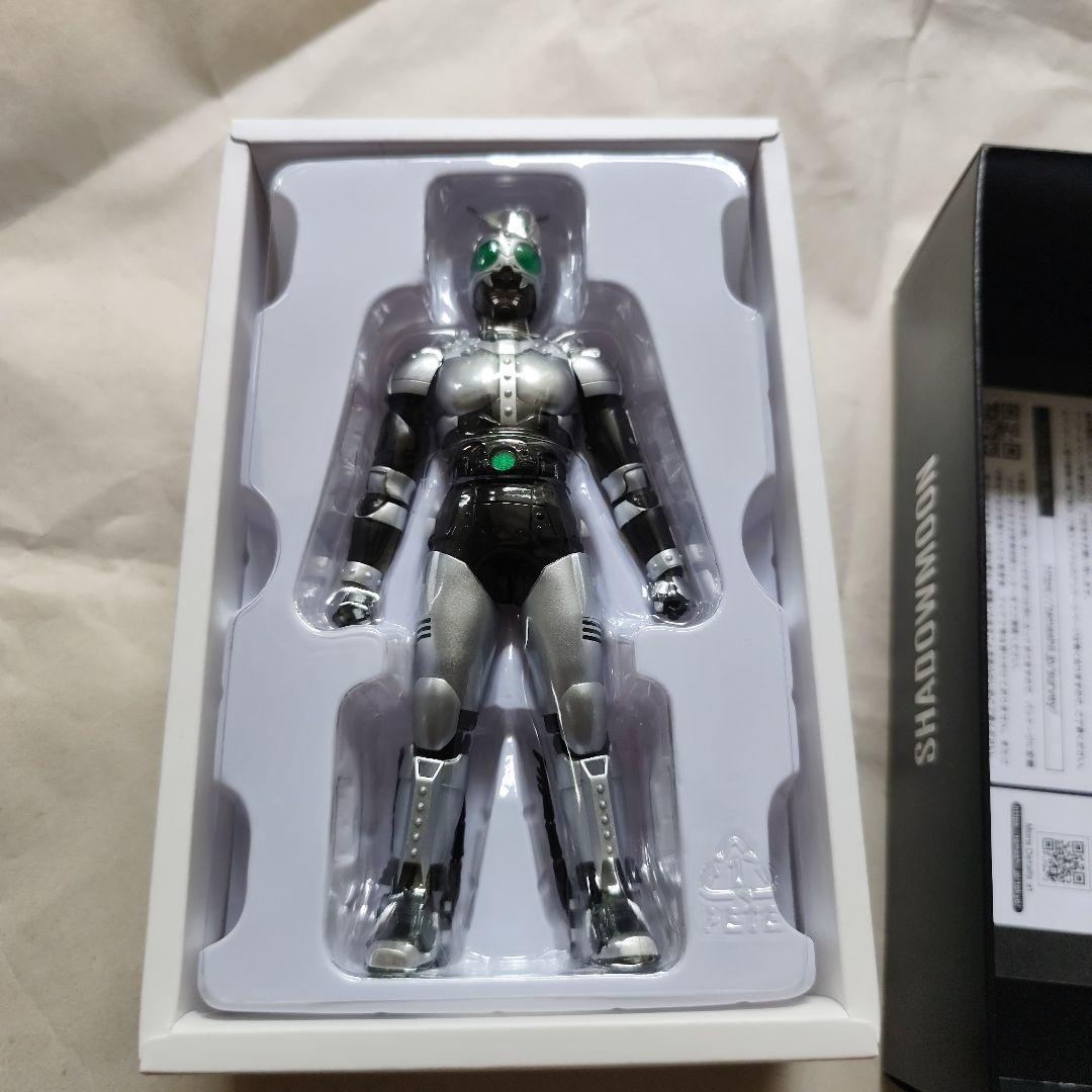 S.H.フィギュアーツ 仮面ライダーBlackとシャドームーン　真骨彫セット