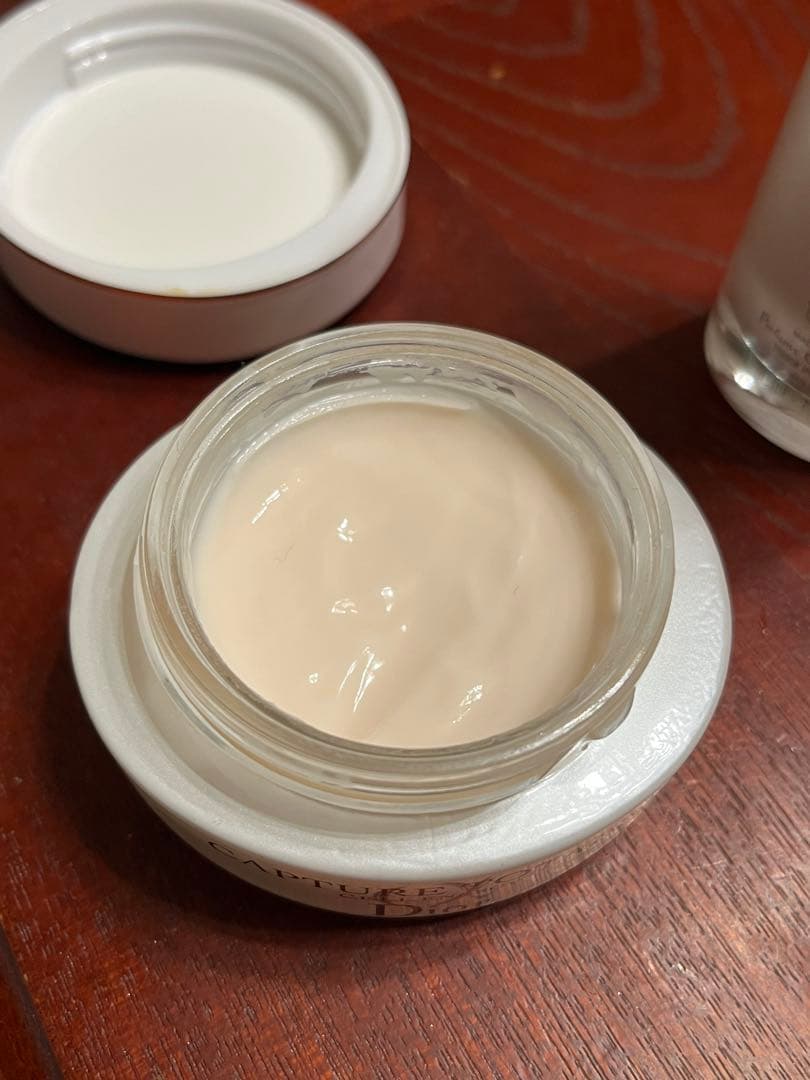 Dior Capture Totale セラムとクリームセット