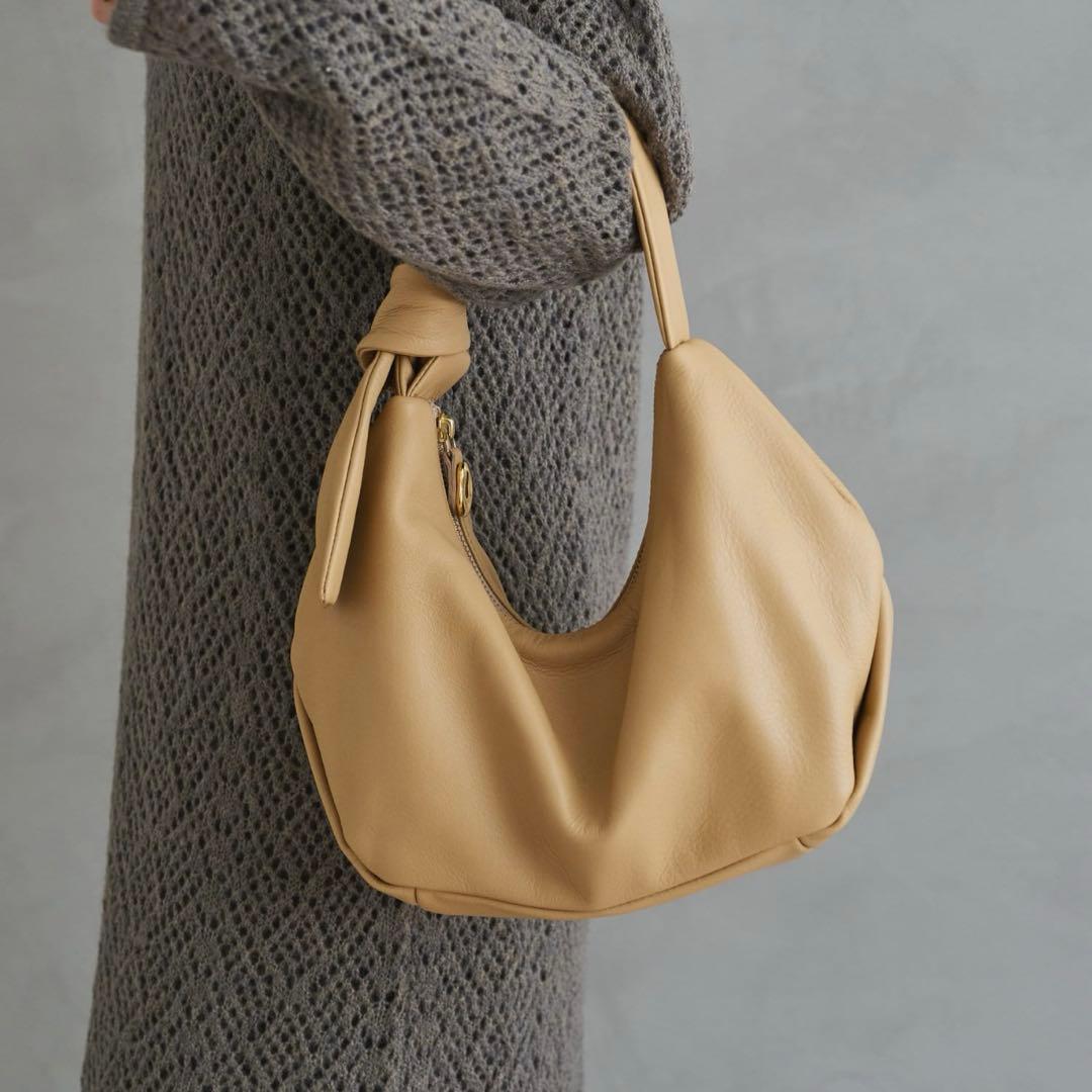 週末価格【即購入可】gemeil ノットワンハンドルバッグ