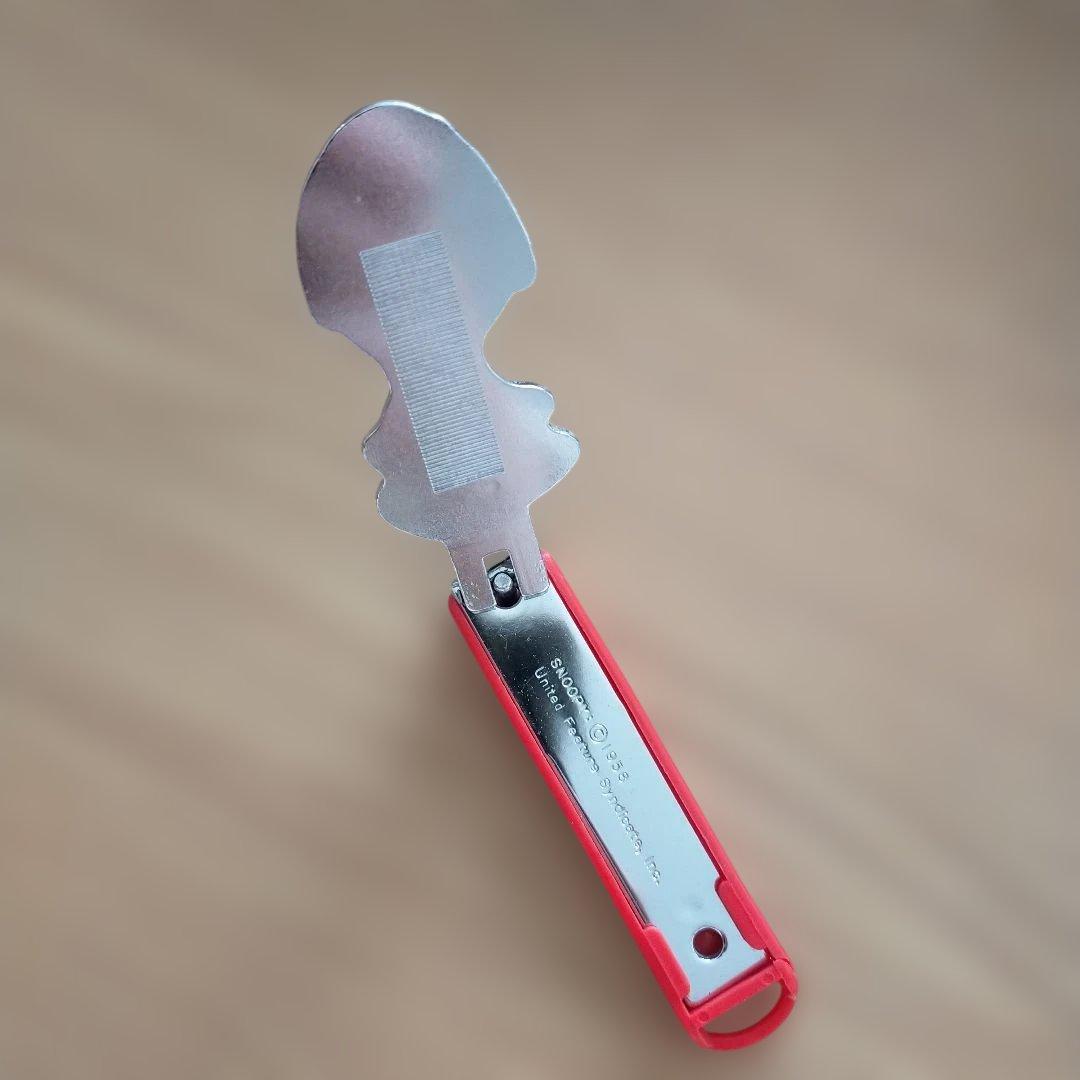 昭和レトロ　スヌーピーの可愛い爪切り　サンリオ　ネイルクリッパー