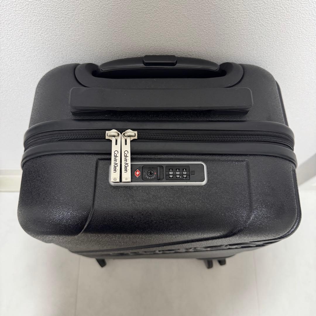   キャリーケース　スーツケース　CK ロゴ 機内サイズ