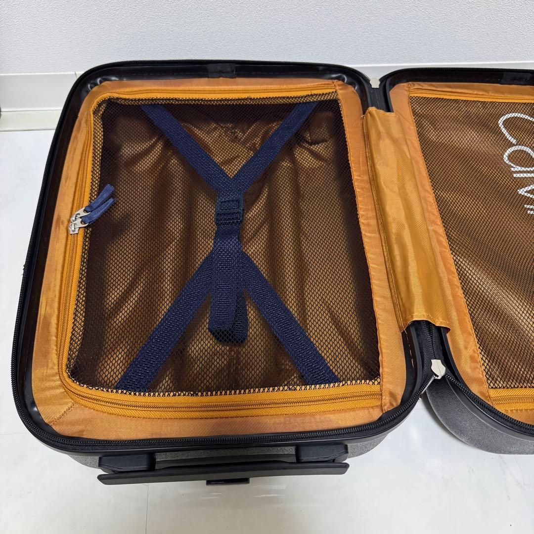   キャリーケース　スーツケース　CK ロゴ 機内サイズ