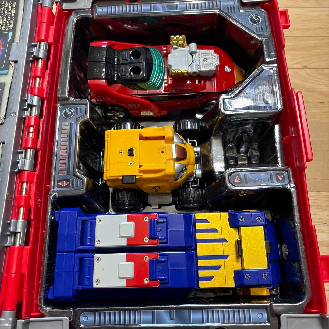 炎神戦隊ゴーオンジャー