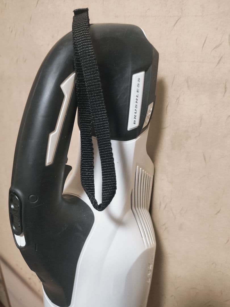 マキタ サイクロン 充電式クリーナー CL280FD 18v バッテリー充電器付