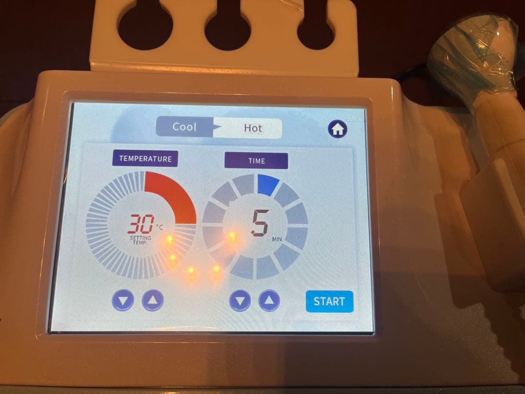 M*i様 i-COOL plus 水滴導入美容機　水玉リフト