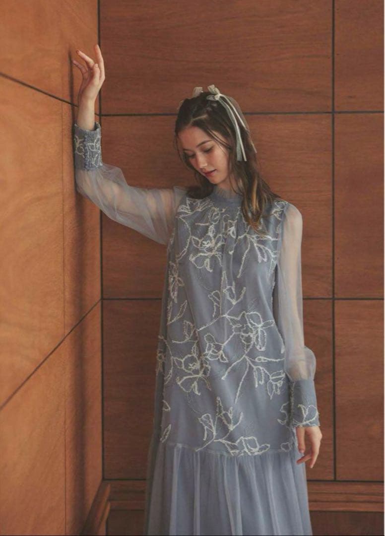 7★新品★La cadence　フェザーフラワーチュールドレス　M