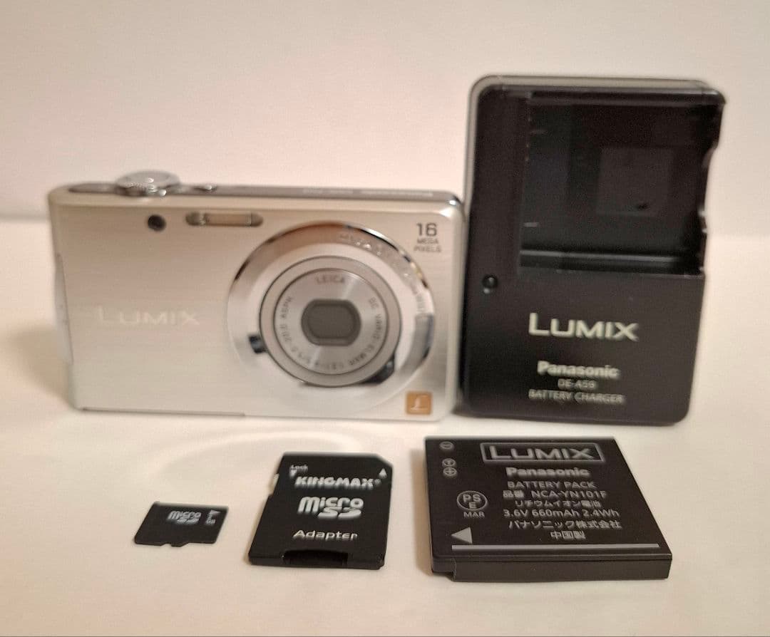 [美品]パナソニック Panasonic Lumix DMC-FH5 コンデジ