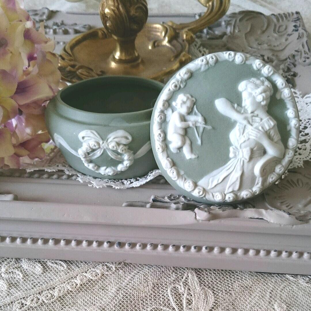 アンティーク小物入れ☆