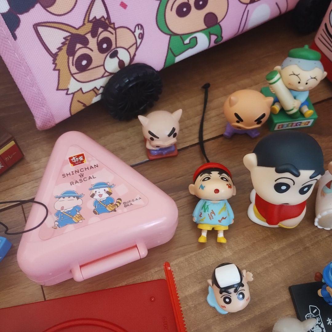 クレヨンしんちゃんグッズまとめ売り