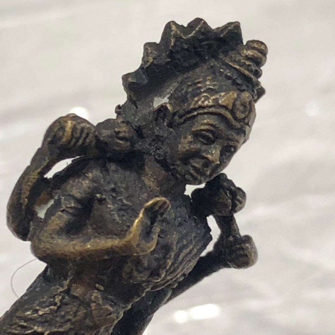 珍品◼️また蔵から謎の優しそうなお顔の金属製の神様の直立仏像が出て来ました。