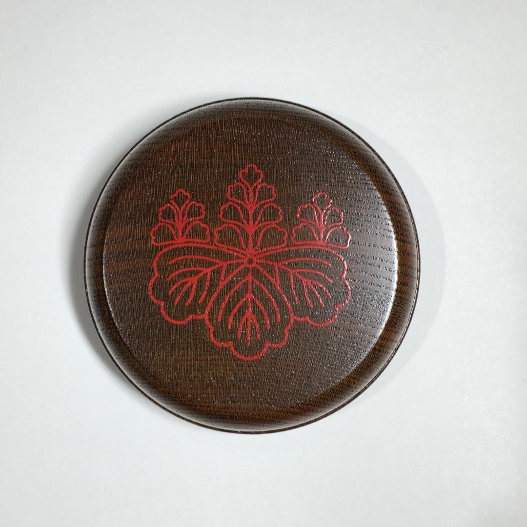 新品無傷完品 川端近左 作 太閤桐絵欅拭漆香合 共箱 茶道具 真作保証品