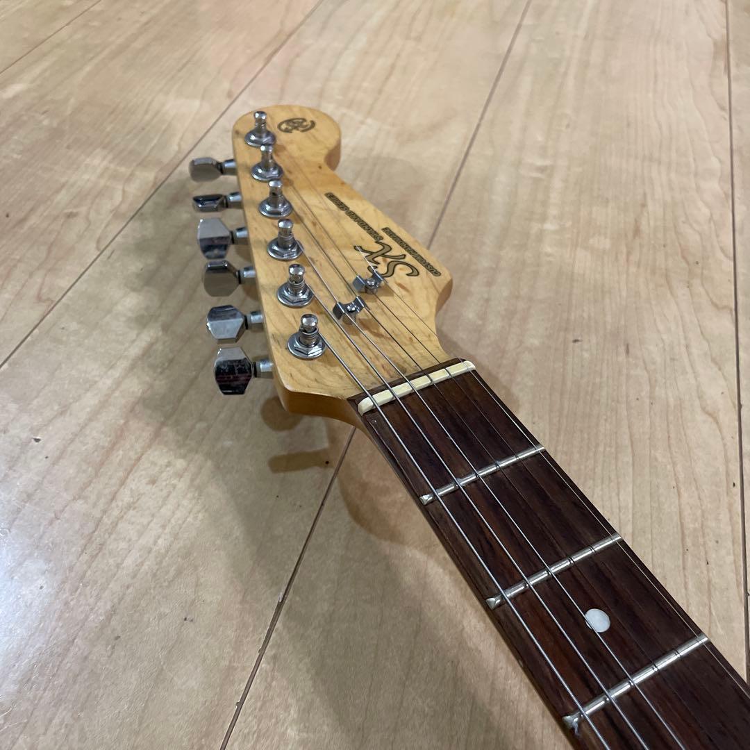 迅速な配送！安い！SX ストラトキャスタータイプ　弦高調整済み　です