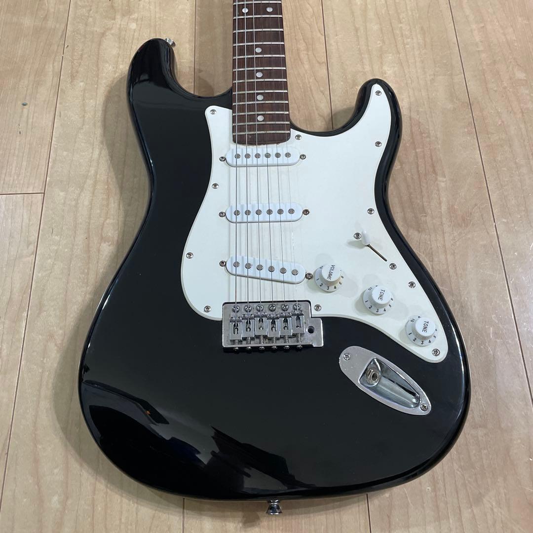 迅速な配送！安い！SX ストラトキャスタータイプ　弦高調整済み　です