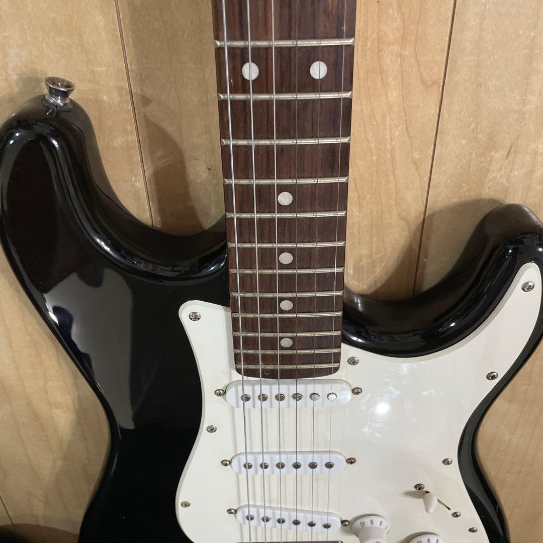 迅速な配送！安い！SX ストラトキャスタータイプ　弦高調整済み　です