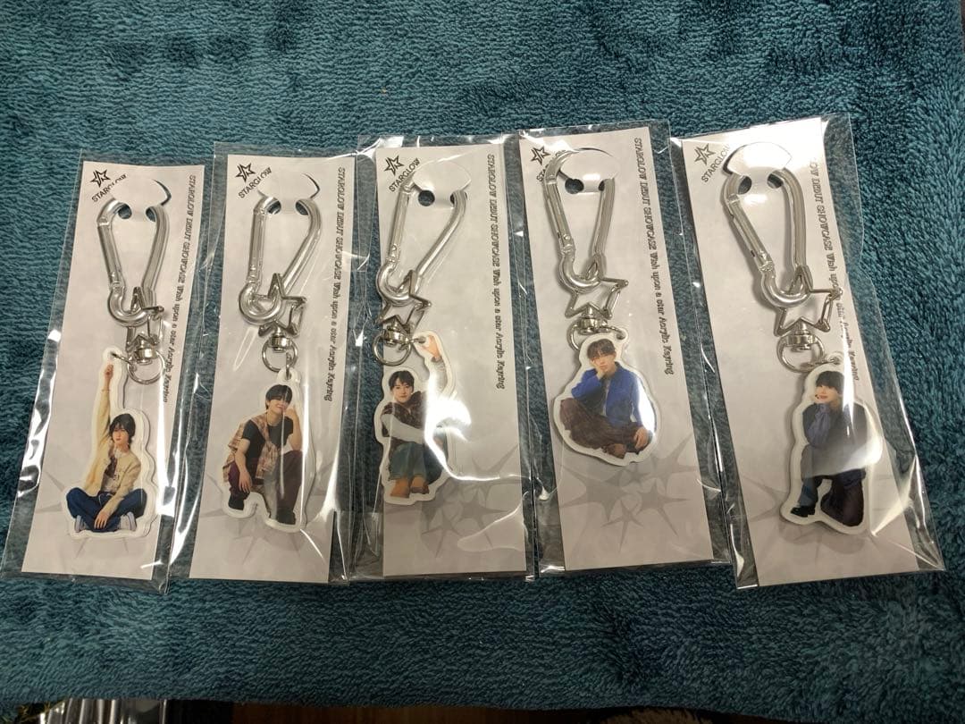 STARGLOW Wish upon a star アクリルキーリング　5種