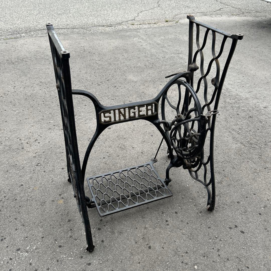 シンガー　網目ミシン脚　ミシン台　テーブル脚　アンティーク　レトロ　b11