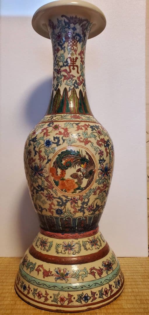 中国古玩　大清雍正年製　色絵粉彩唐草龍鳳凰文様　大花瓶