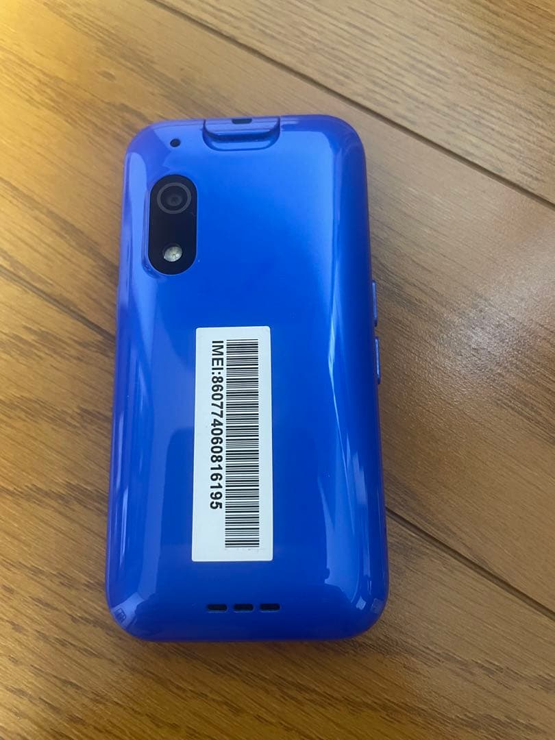 キッズフォン 3 本体と付属品