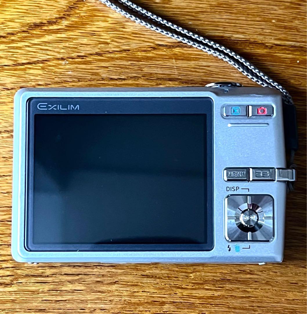 CASIO カシオ 動作確認済みEXILIM EX-Z700 デジカメ