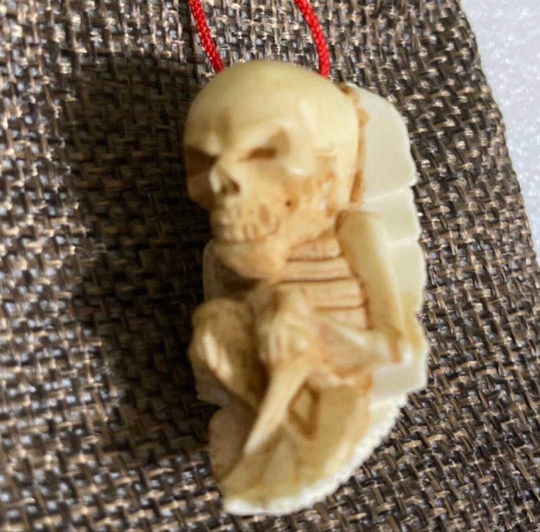 天然素材　天使&悪魔　彫刻　根付　提げ物