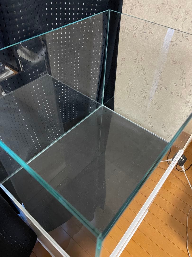【直接渡し限定】高級クリア水槽60×45×45cm＆水槽台　愛知県一宮市近郊