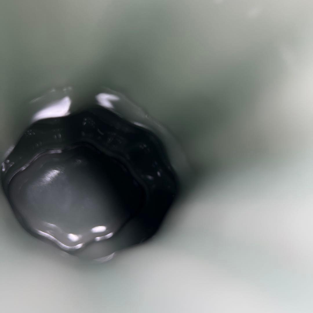 中国竜泉窯　青磁陰刻花入　高さ21.3㎝　東Y7-0804⭐︎2Fトヒト