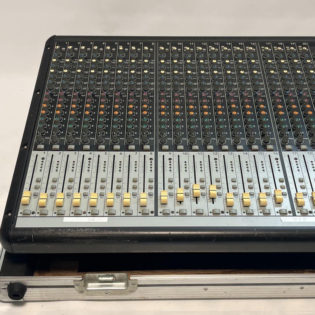 希少 MACKIE アナログミキサー ONYX24.4 マッキー ハードケース付