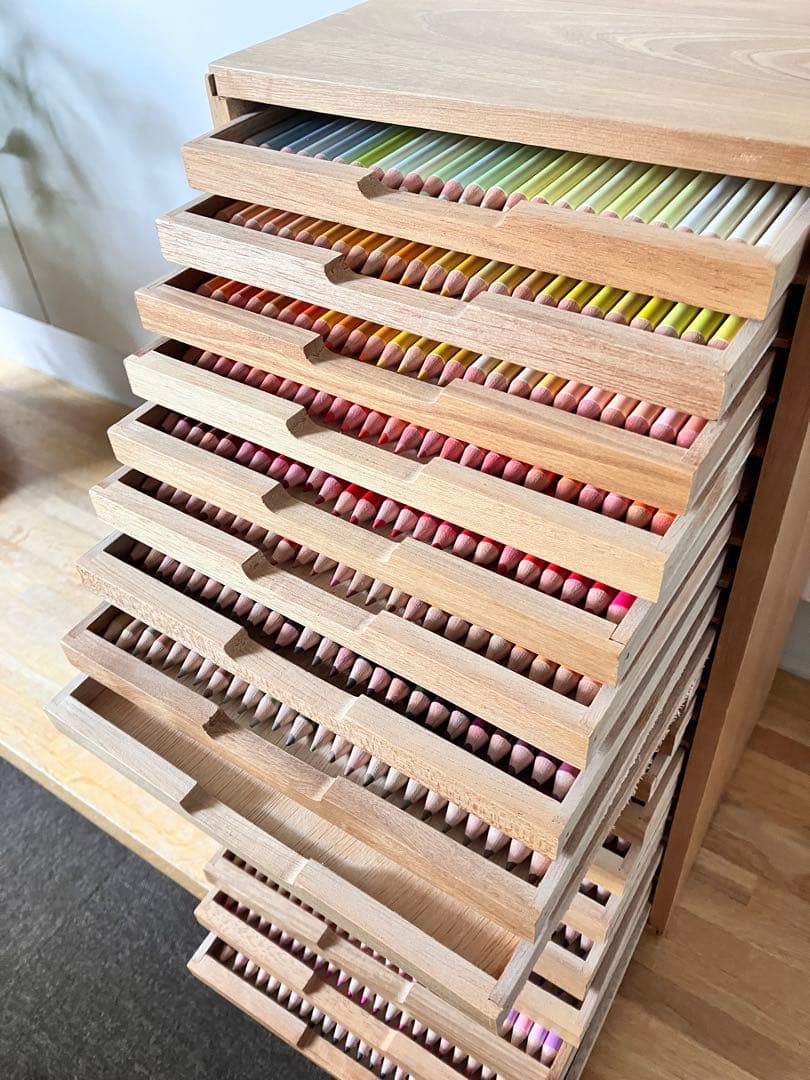 フェリシモ　色えんぴつ⭐️木製ケース付⭐️訳アリ品特価