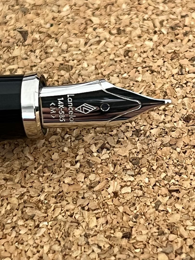 Lancelot 万年筆 ワインレッド